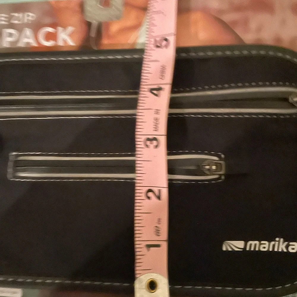 Slim Fit Fanny Waist Pack Nylon Reflective Strips Black 2 zip Pocket Marika NWT